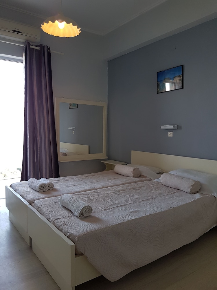 Paradise Apartments