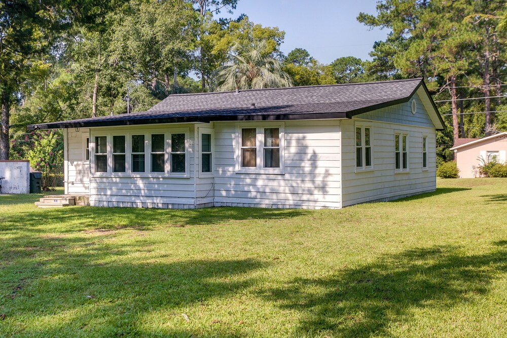 Waycross Vacation Rental w/ Private Backyard! view 4