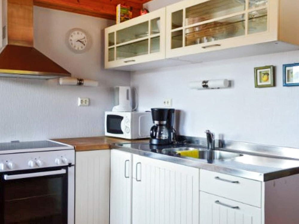 4 Person Holiday Home in Maloy-by Traum
