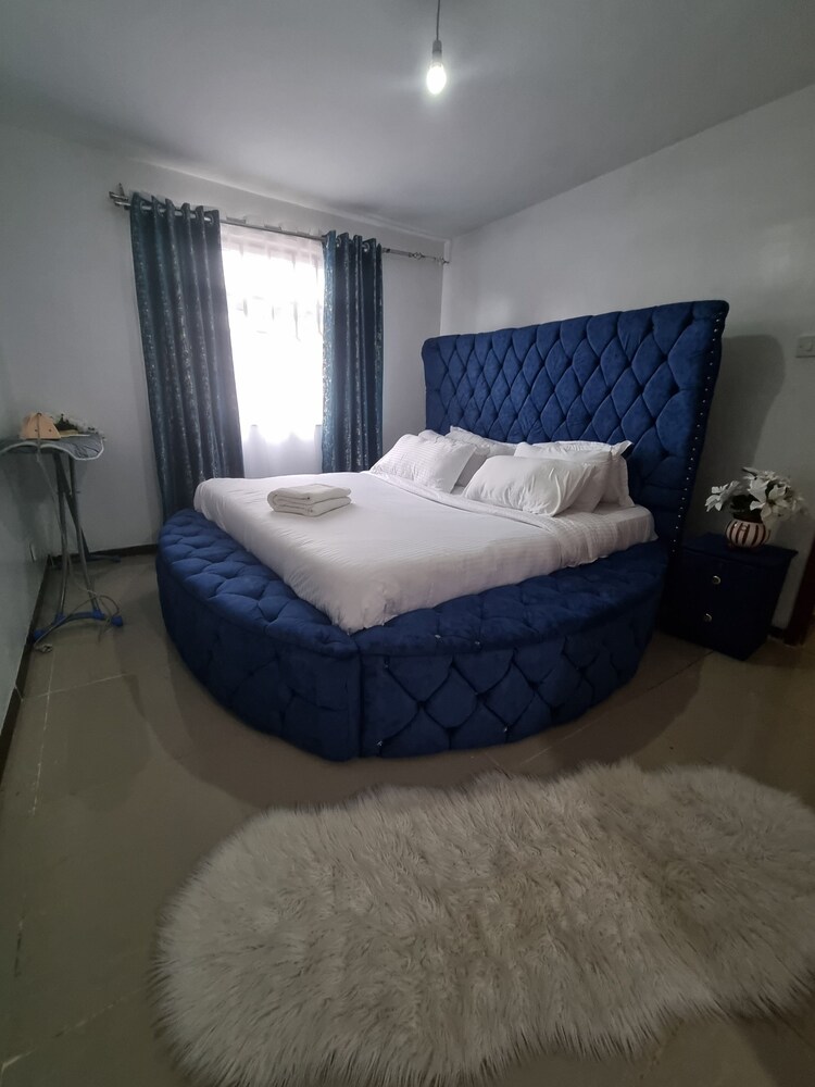 Lux Suites Jacky's Apartments Milimani