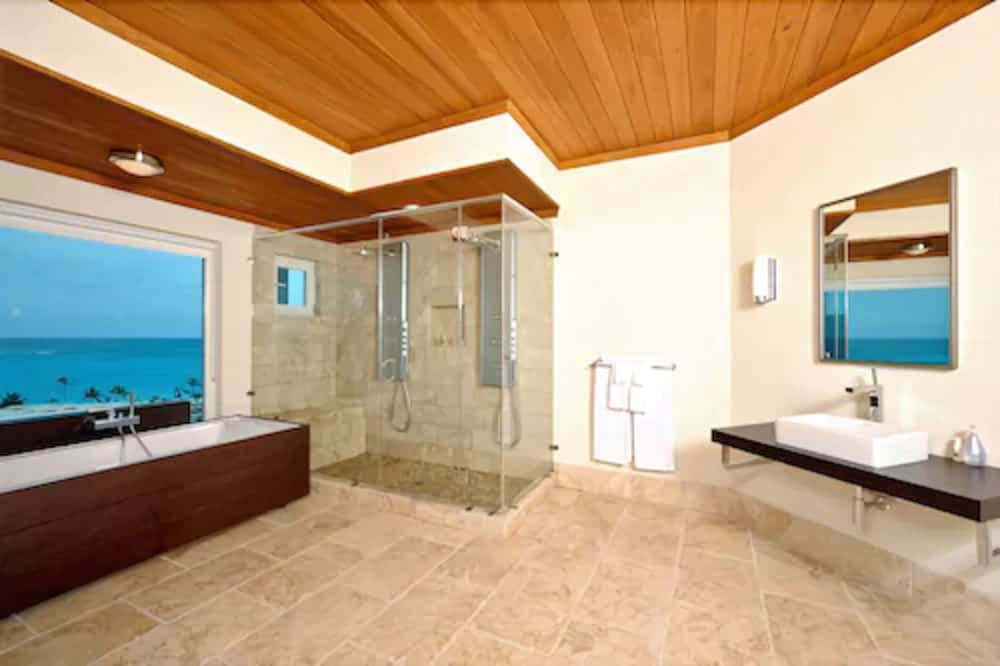 Sky Beach Club - Property Image 6