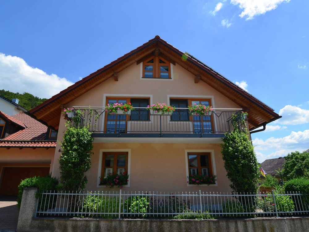 Balcony & Terrace