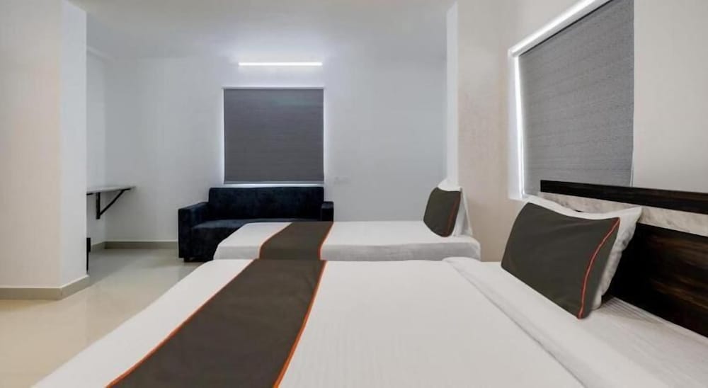 ATHIDHI HOTEL & SUITES
