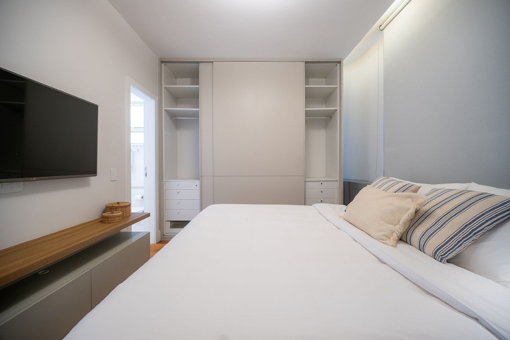 Leblon | 3 Quartos, 2 min da Praia - por Casapē Rio