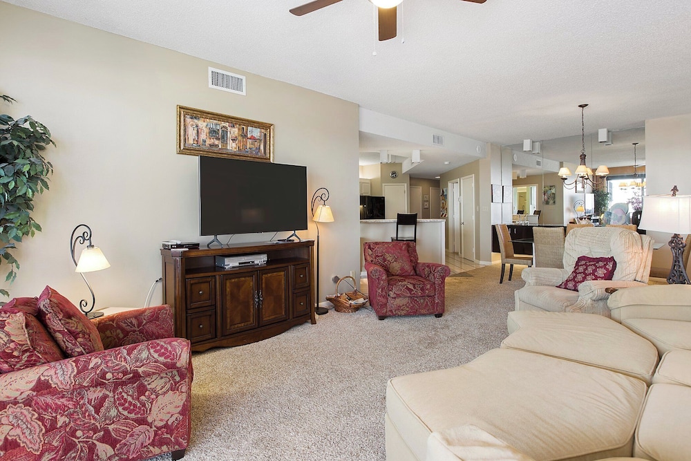 Romar House by Southern Vacation Rentals