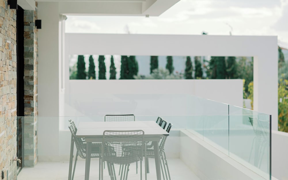 Elia Cove Luxury Villa II