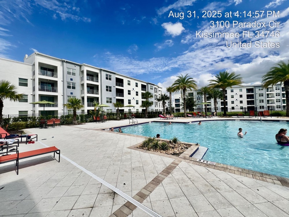 104 Modern Condo Storey Lake Disney