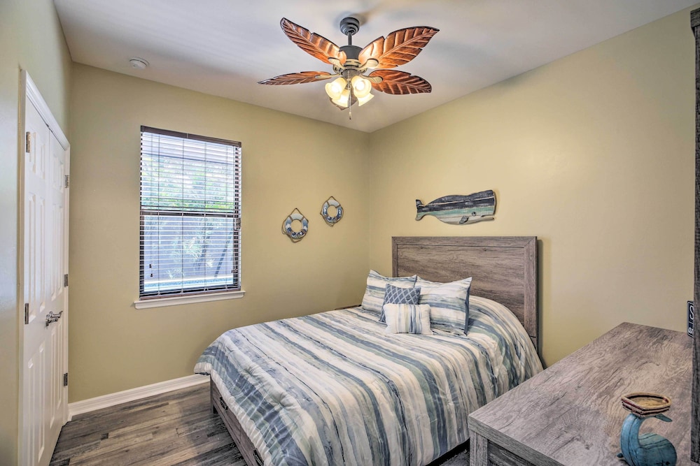 Sunny Cape Coral Home w/ Private Pool Lanai - Property Image 26