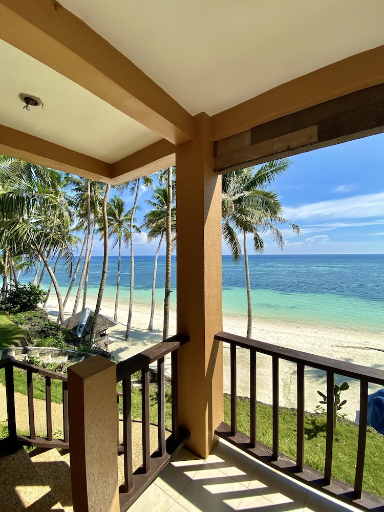 Anda White Beach Resort 29