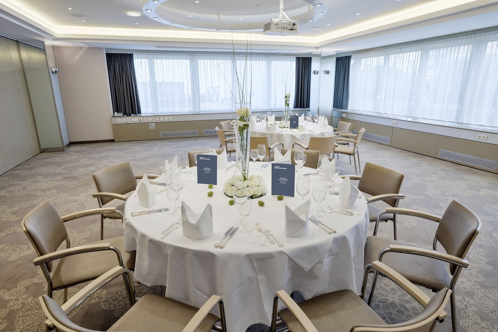 Linz Vacations - Hotel Schillerpark Linz, a member of Radisson Individuals - Property Image 9