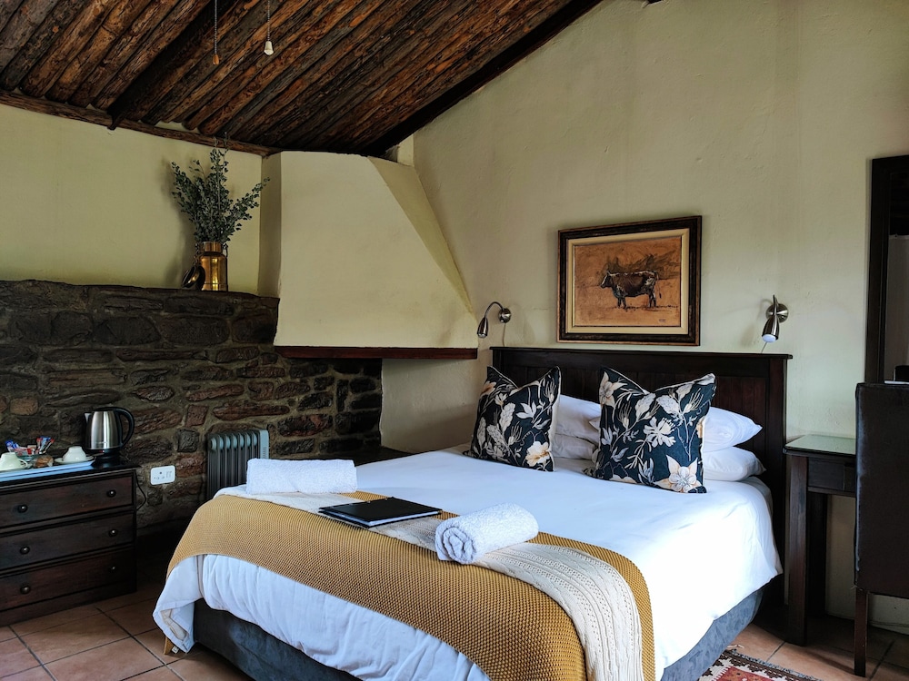 Ganora Guestfarm & Excursions