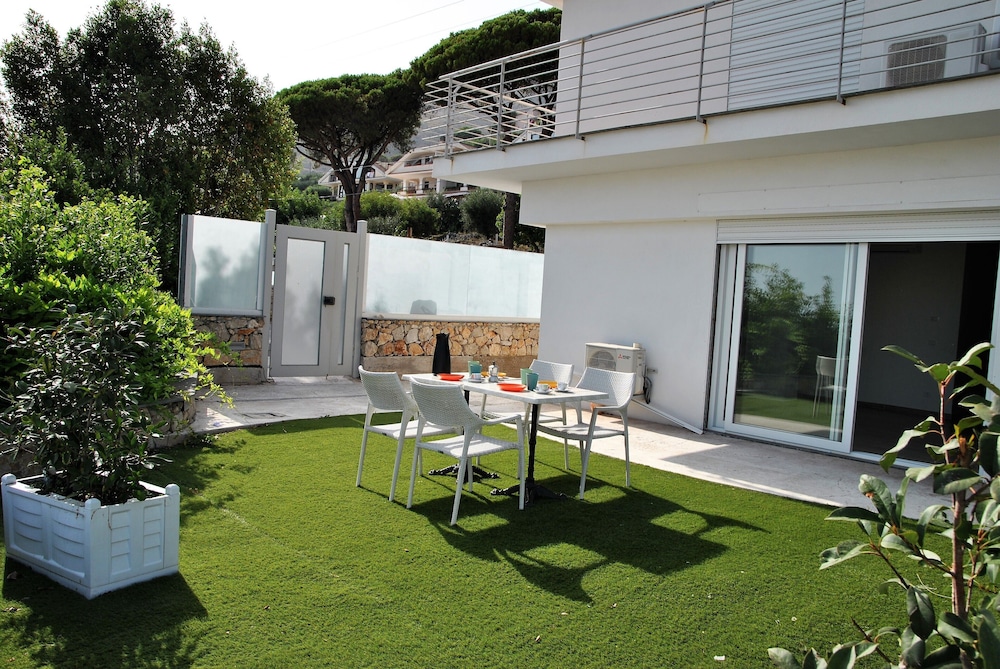Holiday Home Profumo di Mare view 4