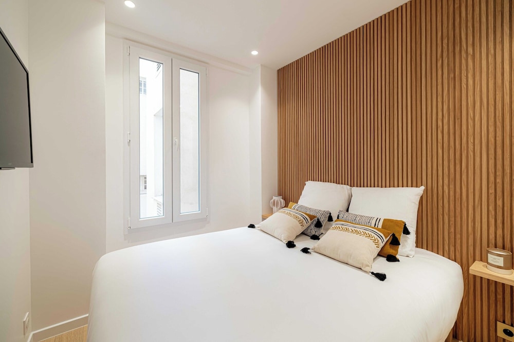Renovated Apartment - Cannes Croisette Golden Square