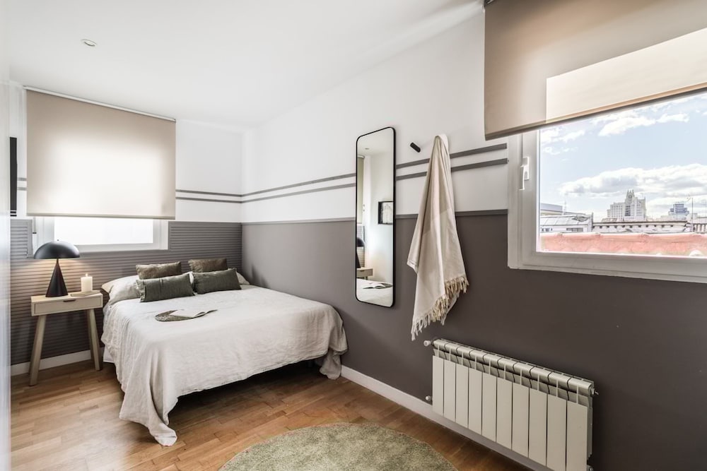 Oeste - 2 Bedrooms in Chueca
