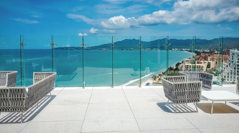 Condo Maritima 9U by Kivoya