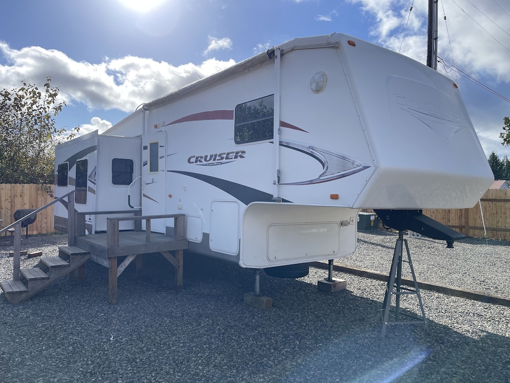 Far West RV Park and Cabins view 3