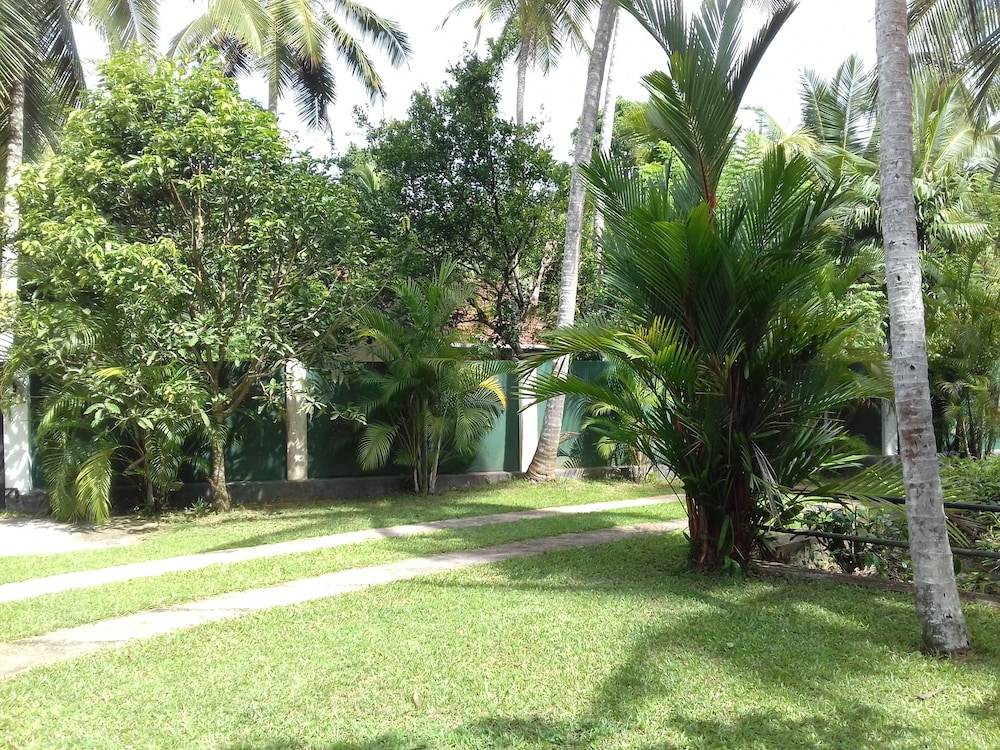 Vinses Villa in Hikkaduwa