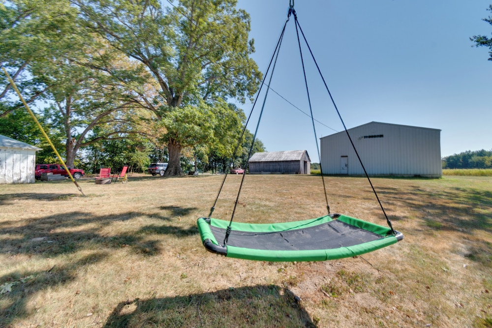 Pets Welcome: Tranquil Retreat w/ Yard in Jewett!