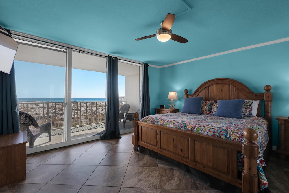 Starboard Village 411