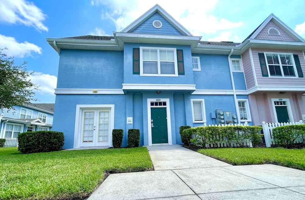 Hotel Orlando Select Vacation Homes - Image 1