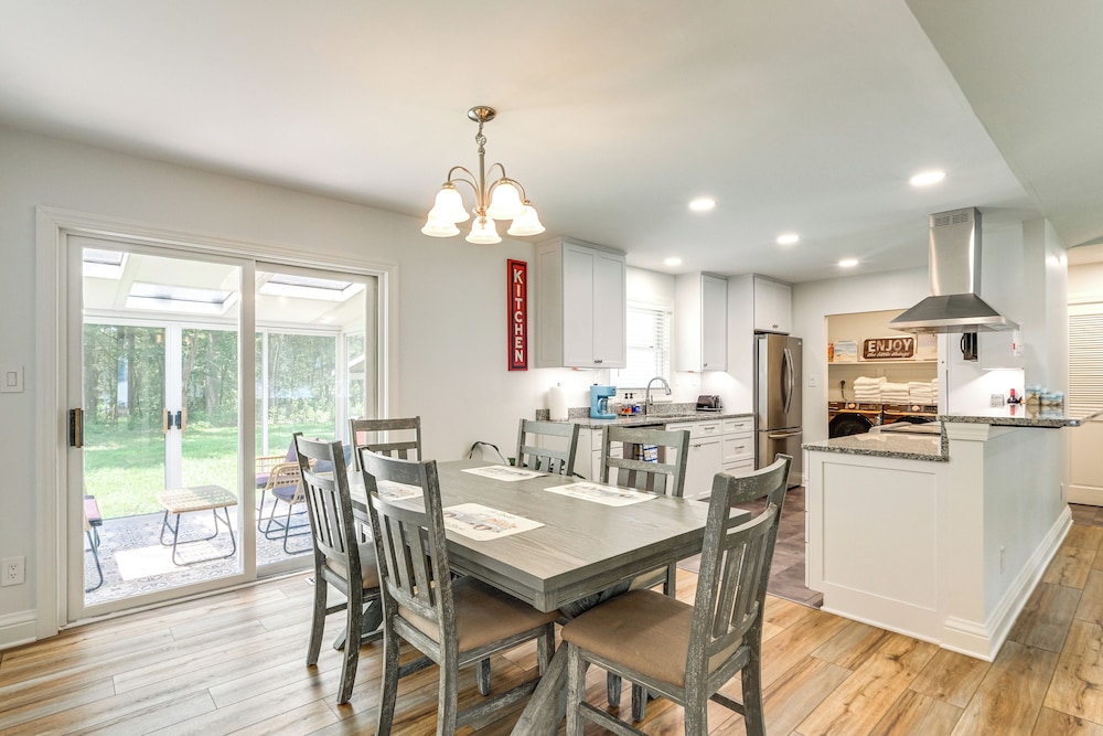 Pets Welcome: Riverfront Getaway in Colonial Beach