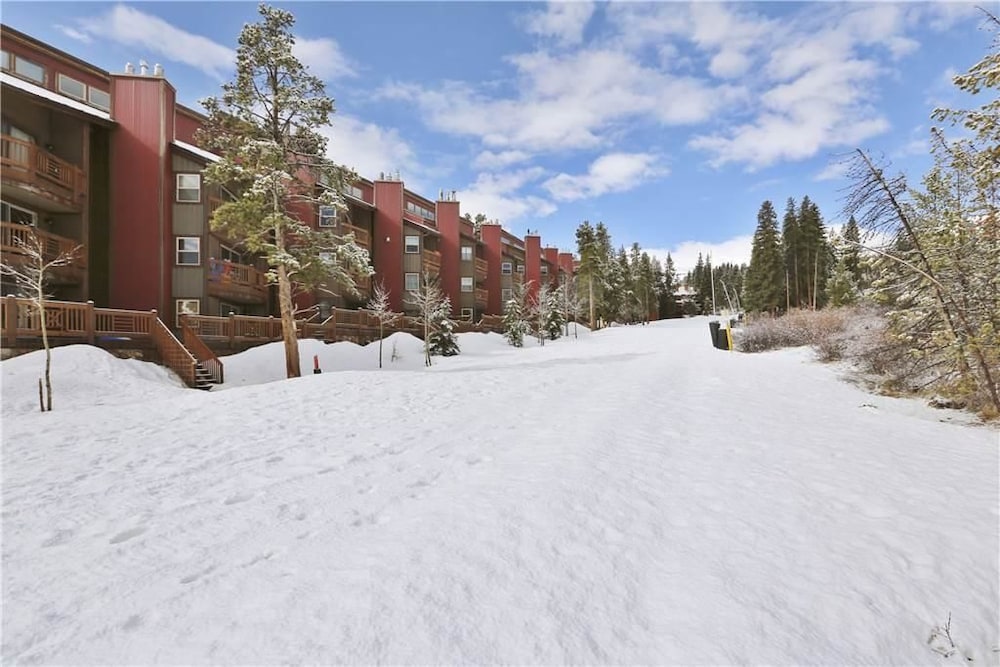 Pines 120 4 Bedroom Plus loft Town House