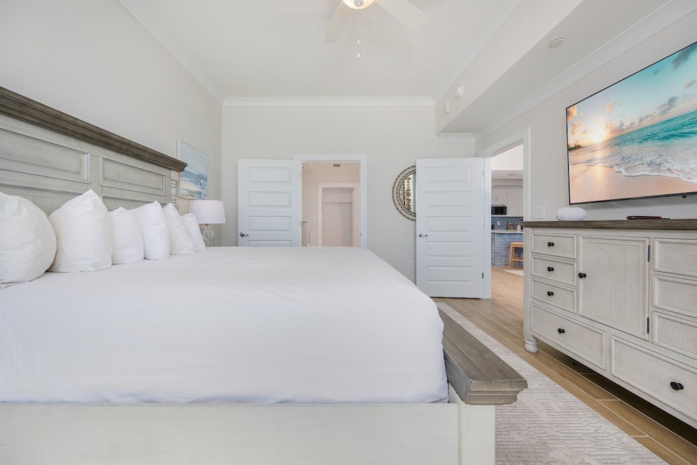 Phoenix Gulf Shores Ii 1105 4 Bedroom Condo