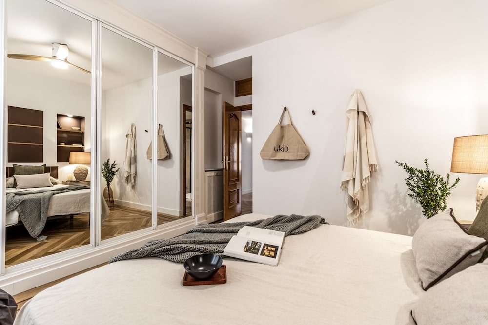 Arzano - 4 Bedrooms and Office in Castilla