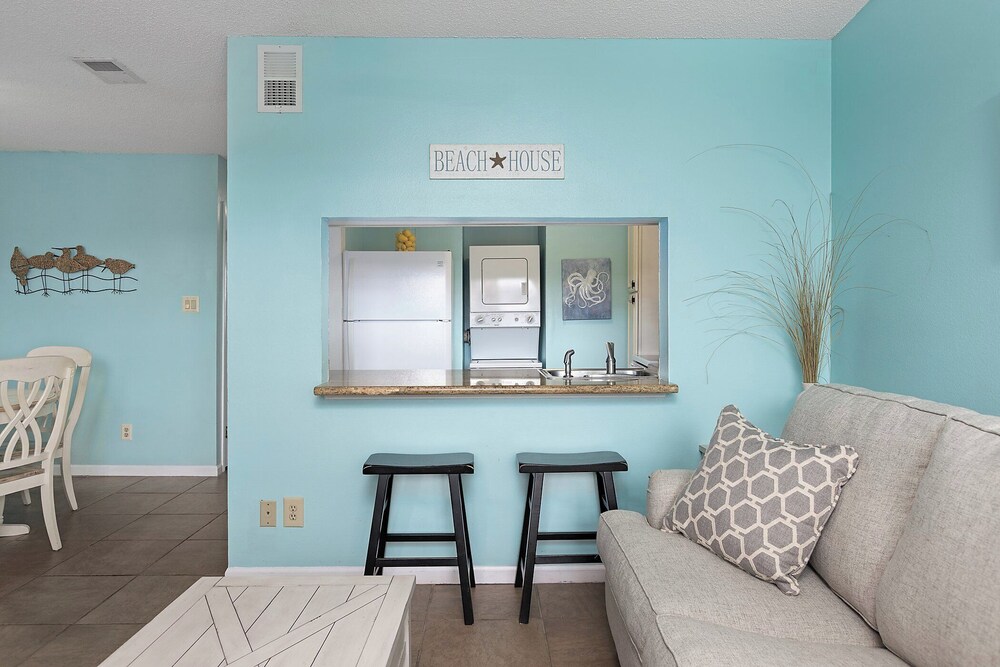 Sea Breeze #305 by Southern Vacation Rentals