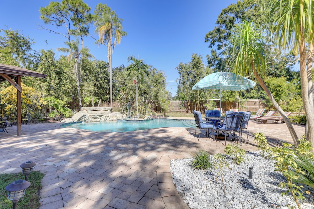 Sarasota Getaway w/ Private Pool & Backyard Oasis!