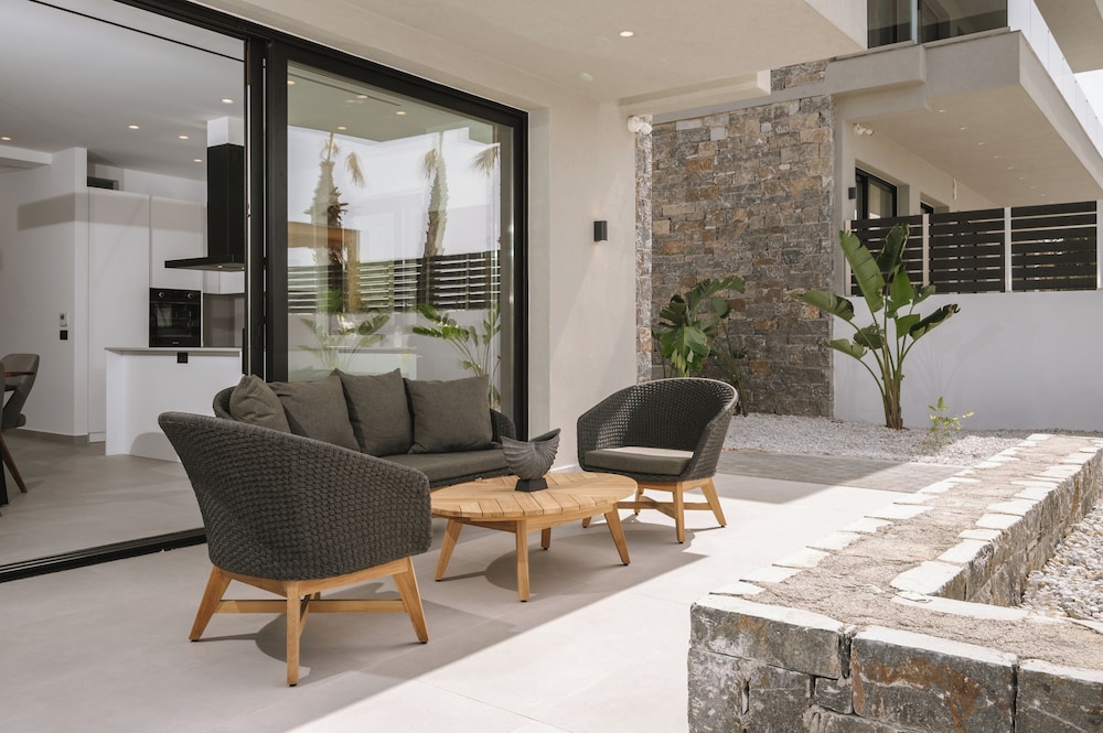 Temma Villas