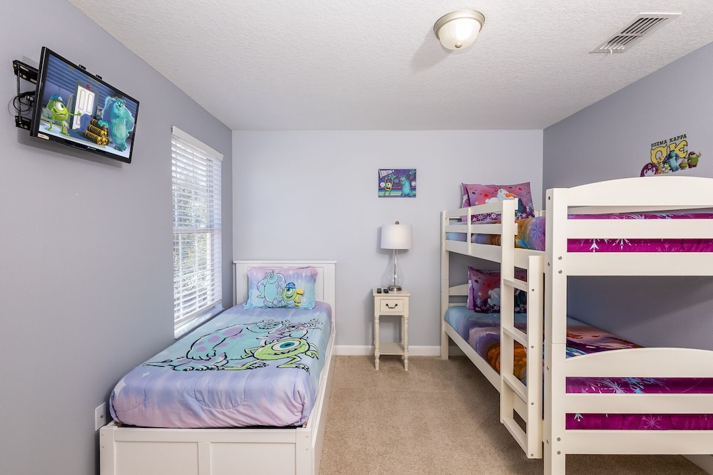 Adventurers Oasis Private Pool - Image 3