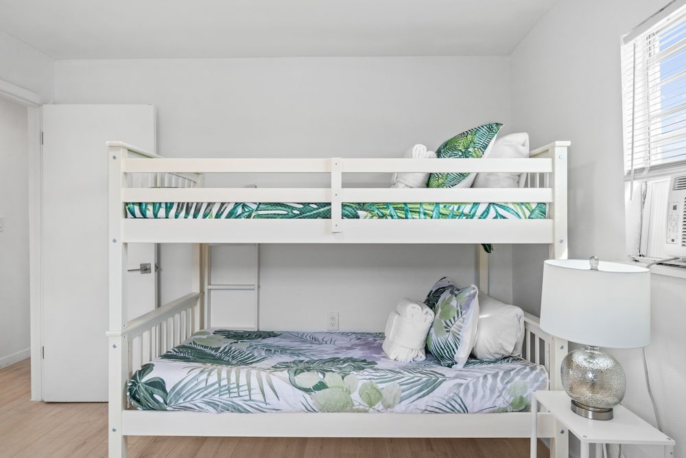The Beach Bungalow by Book That Condo