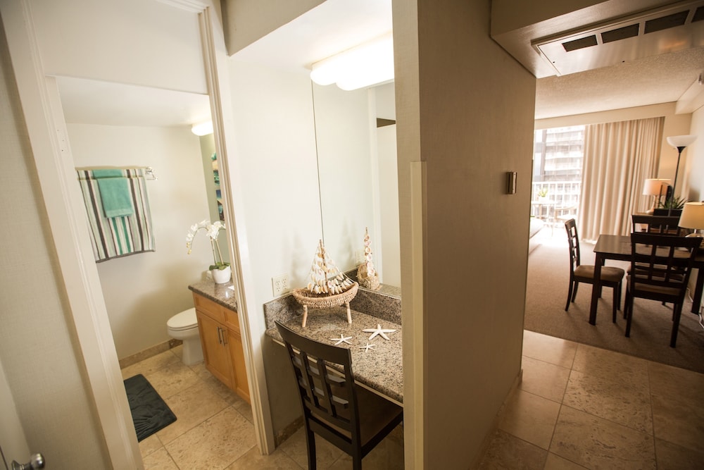 Tropical Studios at Marine Surf Waikiki