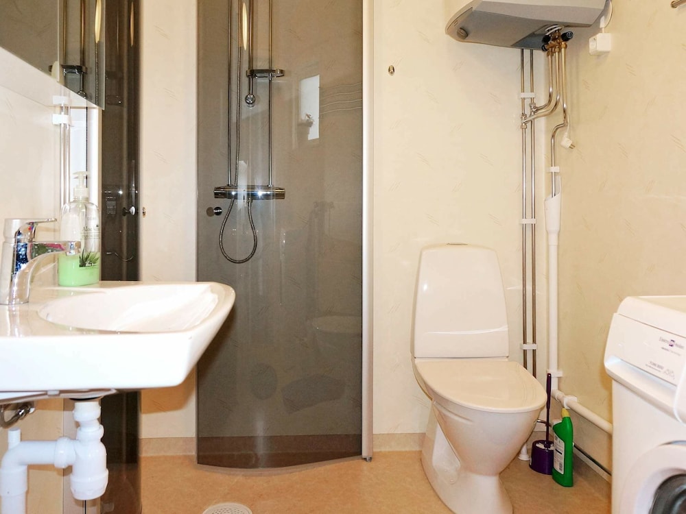 5 Person Holiday Home in Savsjo view 4