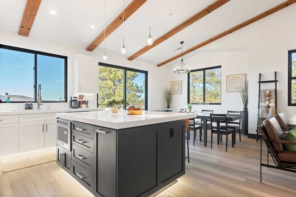 Modern Lodge Near Lake, Village, & Snow Summit Game Room, Decks, Firepit, Views