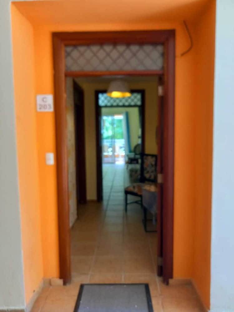 Las Brisas, Juan Dolio, 3br, 2 Pools, Jacuzzi, Beach, Golf, 7 Sleeps