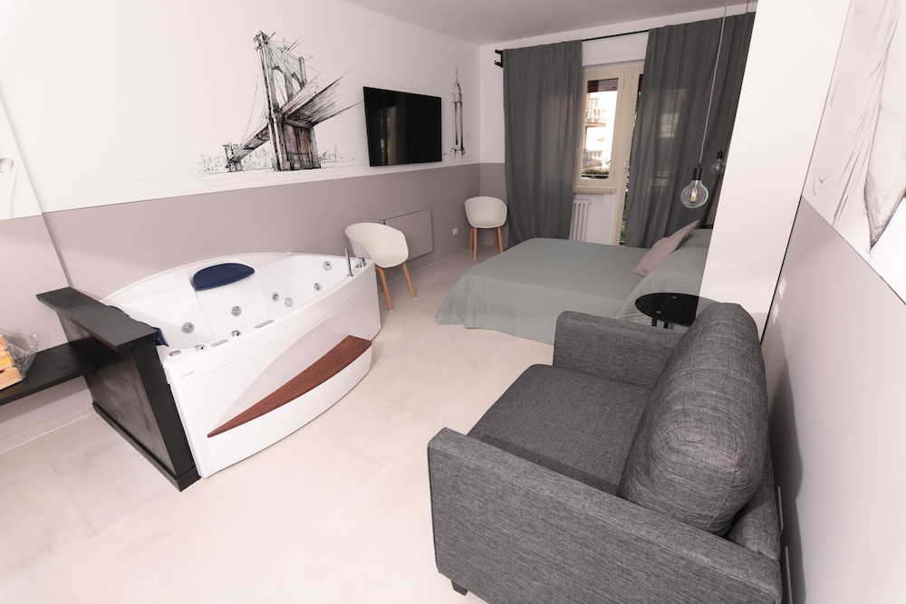 O.Effe. Global Suites at Vatican