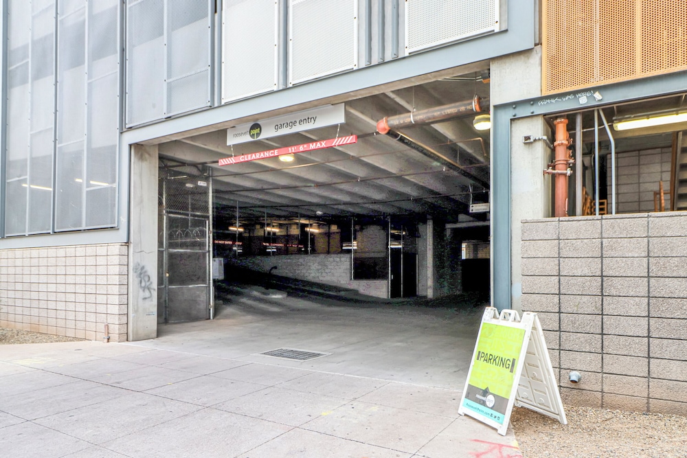 Phoenix Urban Luxury Escape