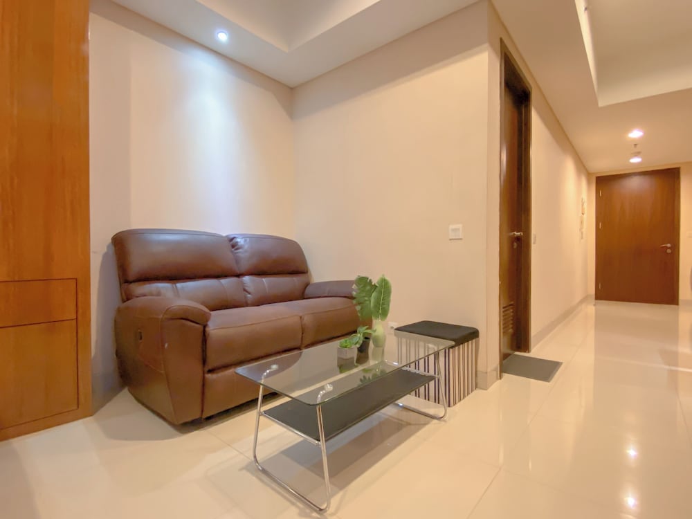 Good Studio Room At Kemang Village Apartment