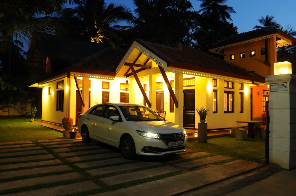 Sayo Villa
