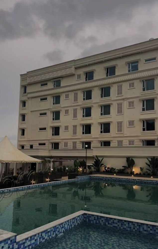 Captains Crown Hotels And Resorts
