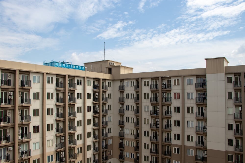 Well Furnished 2BR at Podomoro Golf View Apartment