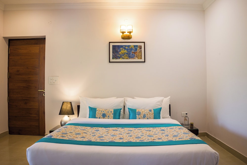 Alaya Stays Captains Nest 3 BHK Retreat With Garden & Scenic Views