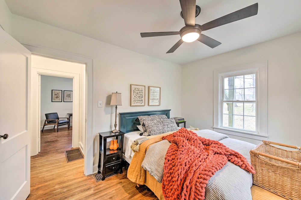 Bloomington Vacations - Renovated Bloomington Home - Steps to Campus! - Property Image 2