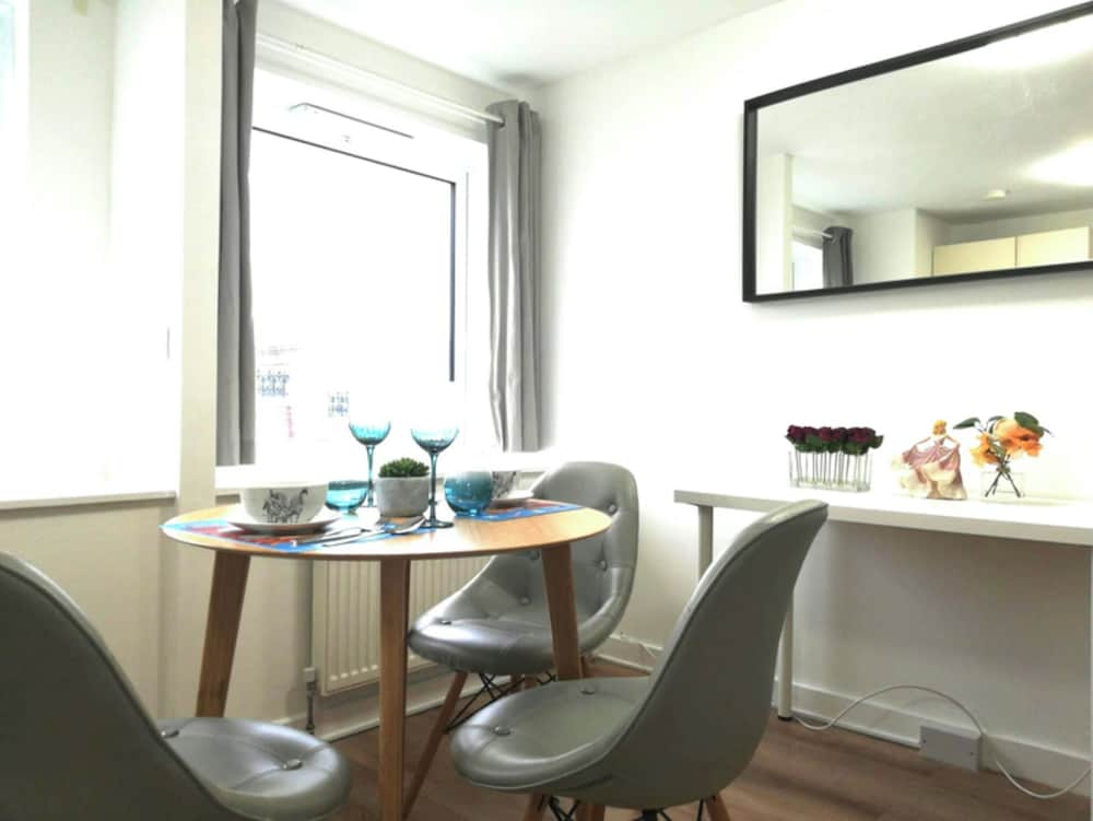 Luxurious Home Tottenham Court Road Charingcross Leicester Square