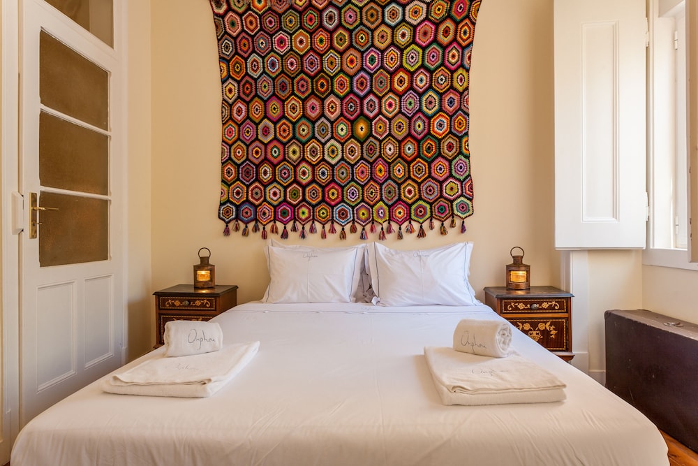 JOIVY Lovely 3BR Apt w/ workspace, nearby Botanical Garden of Lisbon