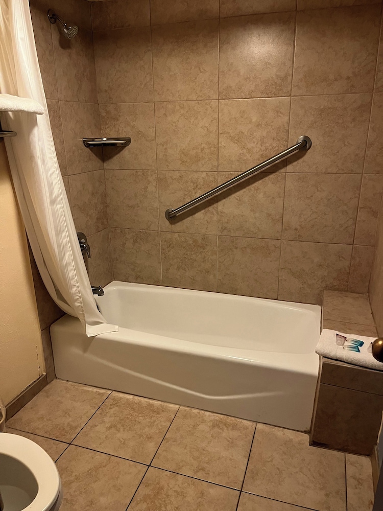 Del Aire Inn LAX