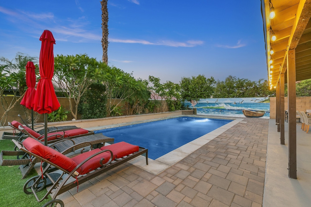 Desert Oasis Retreat Palm Meadows Gem 3 Bedroom Home