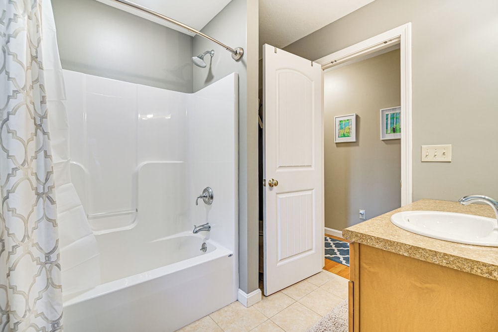 Private Community Beach: Family Conway Retreat!